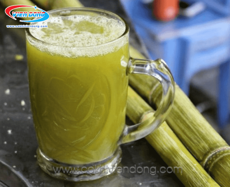 máy ép nước mía tạo bọt
